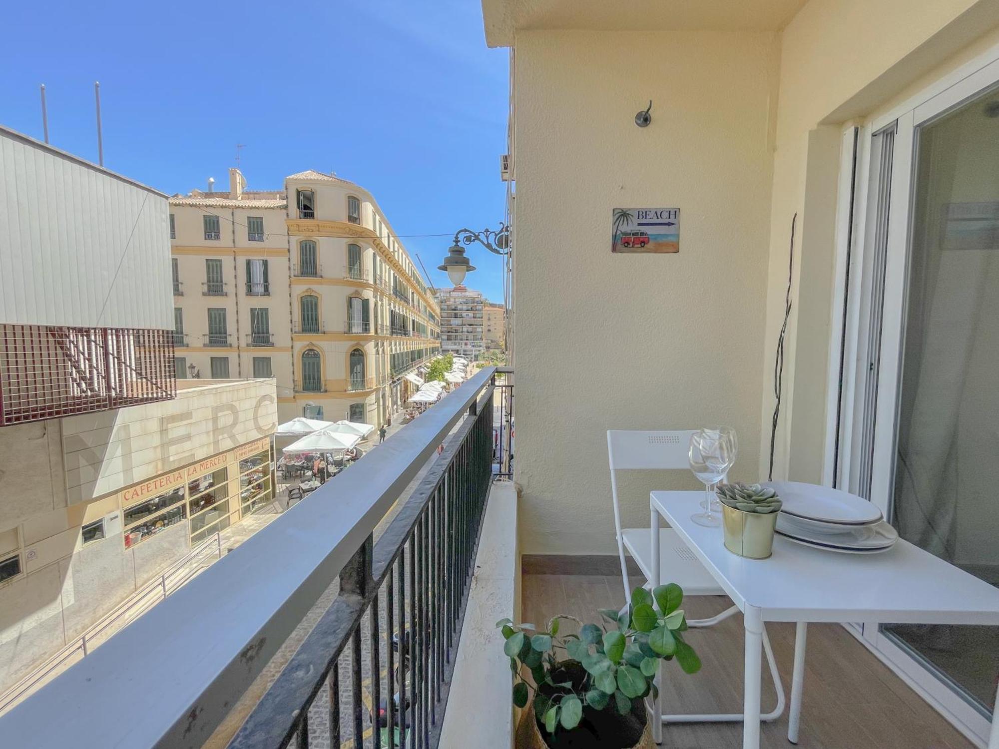 Moderno Apartamento Plz De La Merced Málaga Dış mekan fotoğraf