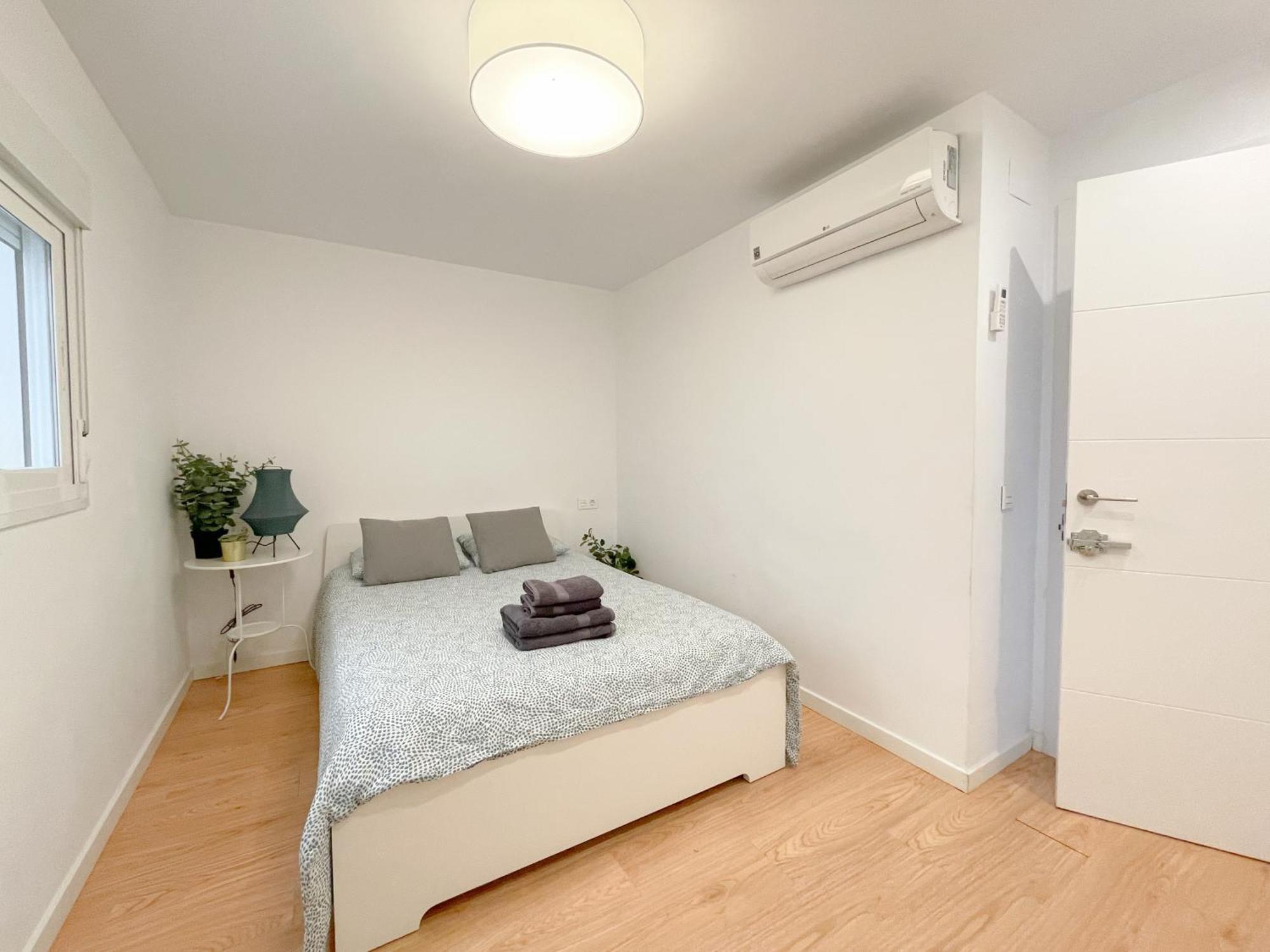 Moderno Apartamento Plz De La Merced Málaga Dış mekan fotoğraf