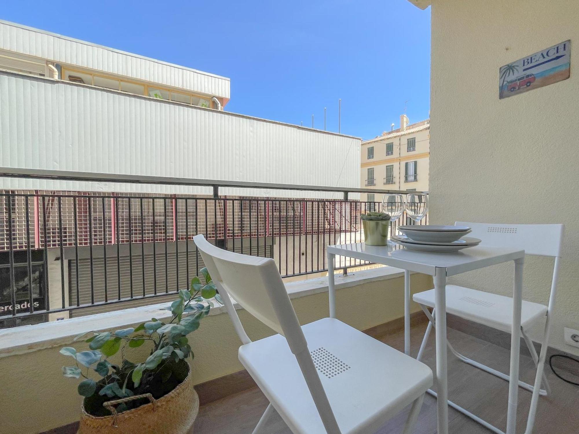 Moderno Apartamento Plz De La Merced Málaga Dış mekan fotoğraf